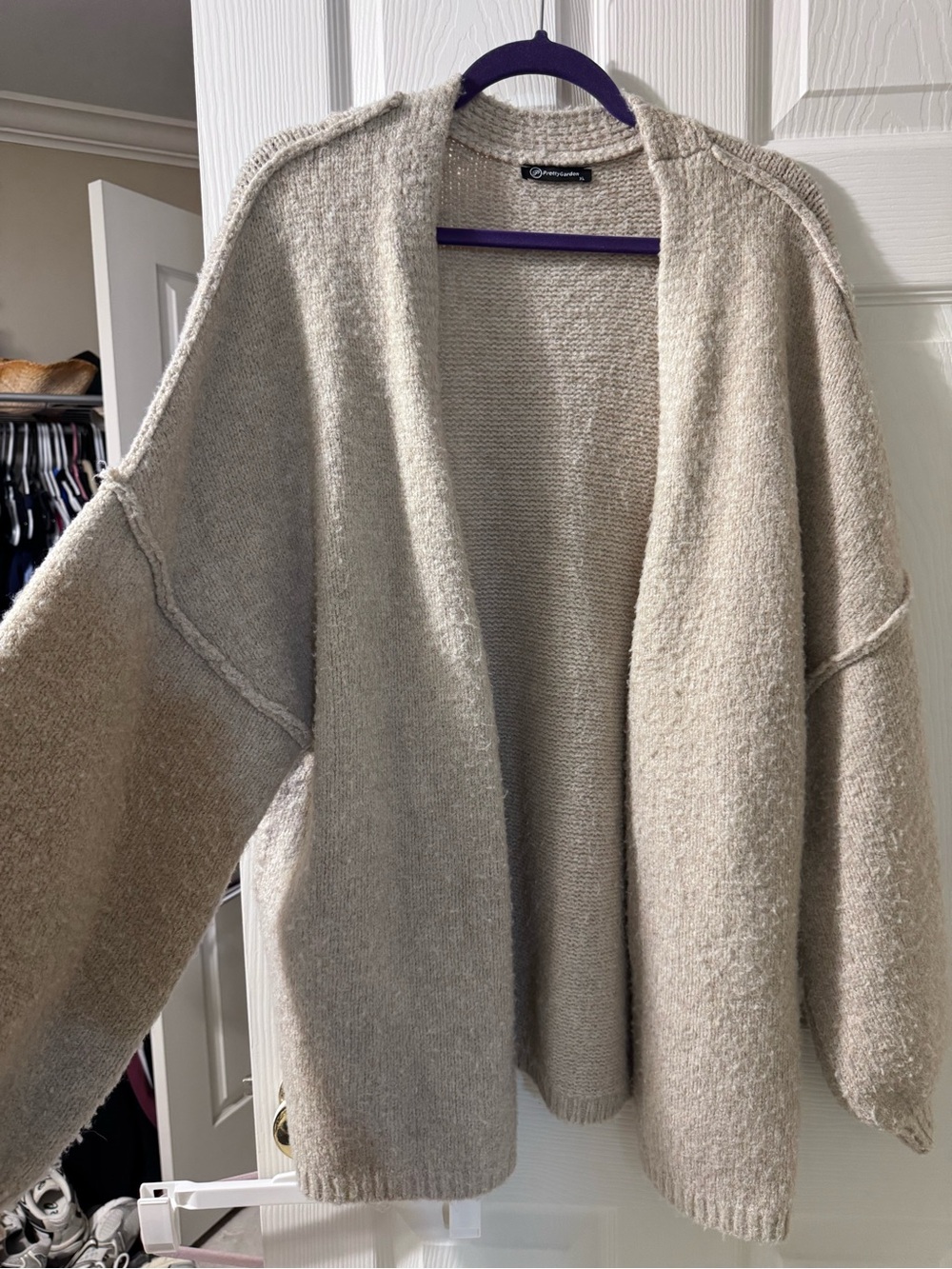 Open-Front Oversized Women's Cardigan in Light Taupe